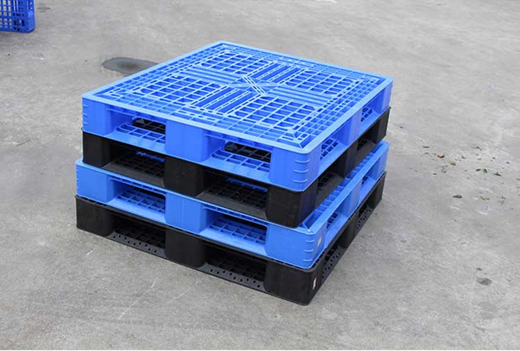 Plastic Pallets